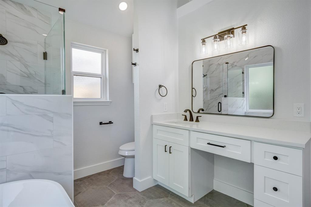 Rockwall, Texas 75032, United States, 3 Bedrooms Bedrooms, ,2 BathroomsBathrooms,Residential,Pending,135594