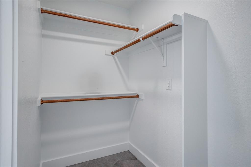 Rockwall, Texas 75032, United States, 3 Bedrooms Bedrooms, ,2 BathroomsBathrooms,Residential,Pending,135594