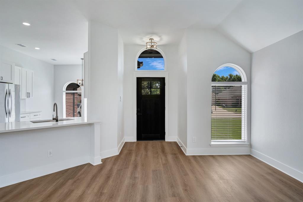 Rockwall, Texas 75032, United States, 3 Bedrooms Bedrooms, ,2 BathroomsBathrooms,Residential,Pending,135594