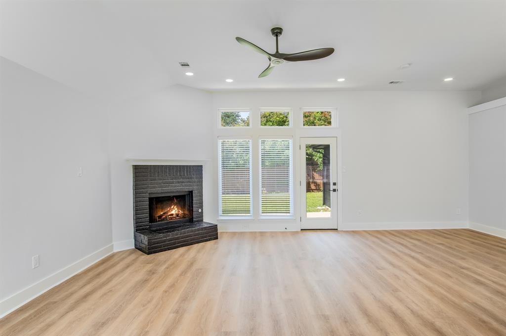 Rockwall, Texas 75032, United States, 3 Bedrooms Bedrooms, ,2 BathroomsBathrooms,Residential,Pending,135594