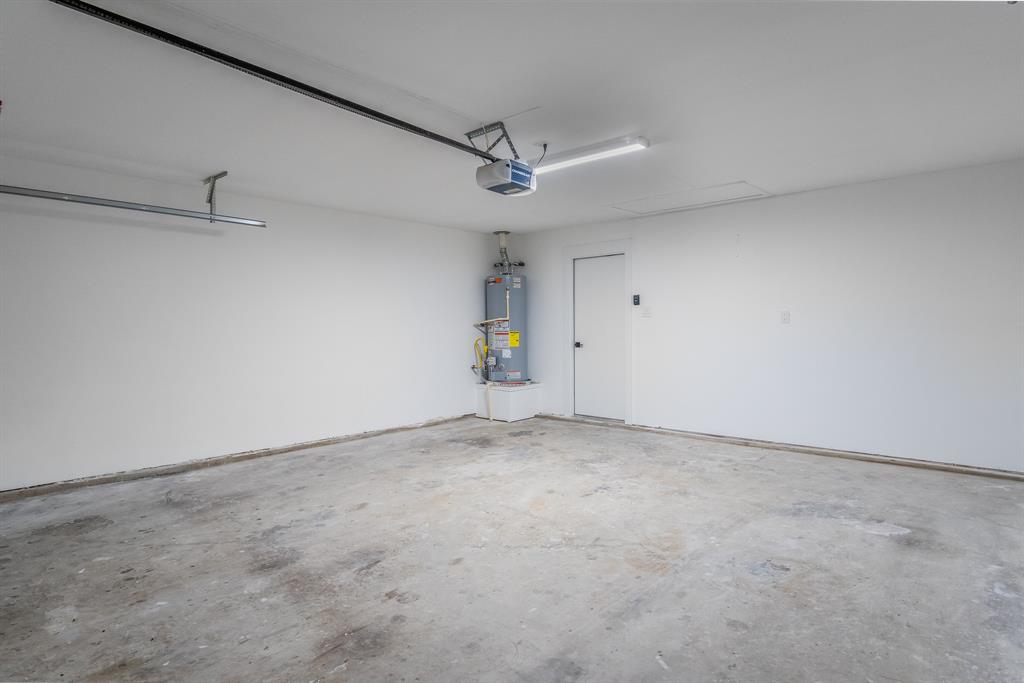 Rockwall, Texas 75032, United States, 3 Bedrooms Bedrooms, ,2 BathroomsBathrooms,Residential,Pending,135594