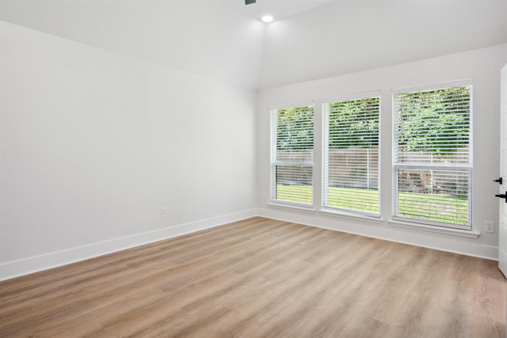 Rockwall, Texas 75032, United States, 3 Bedrooms Bedrooms, ,2 BathroomsBathrooms,Residential,Pending,135594