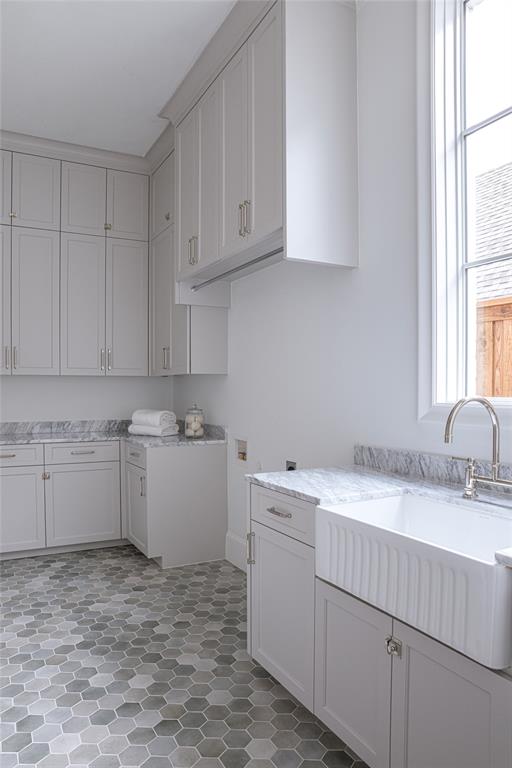 Crestmanor Estates - Residential