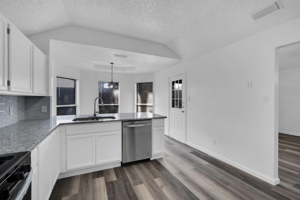 Pinnacle At High Pointe - Residential Lease