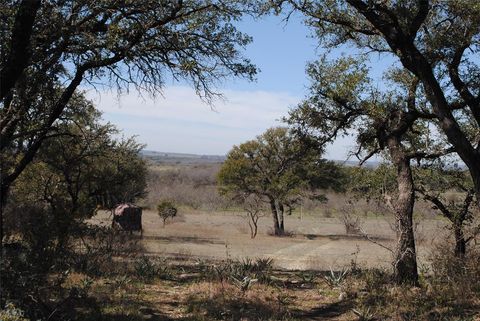 A home in Comanche