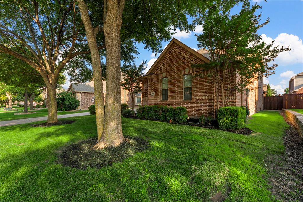 957 Pheasant Drive