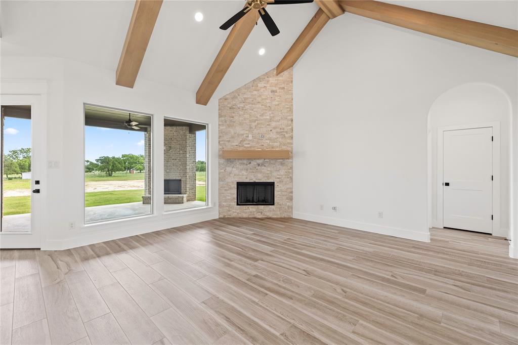 104 Prarie Winds Drive
