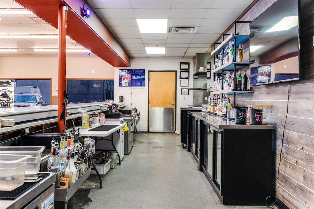 Tyler's Pizzeria Addition - Commercial Sale