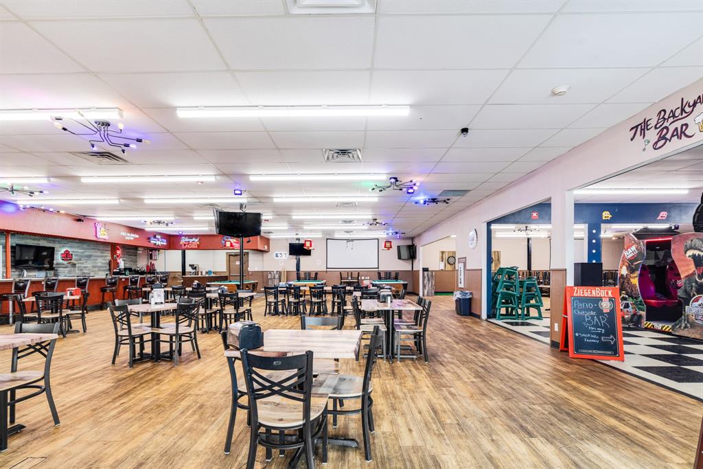 Tyler's Pizzeria Addition - Commercial Sale