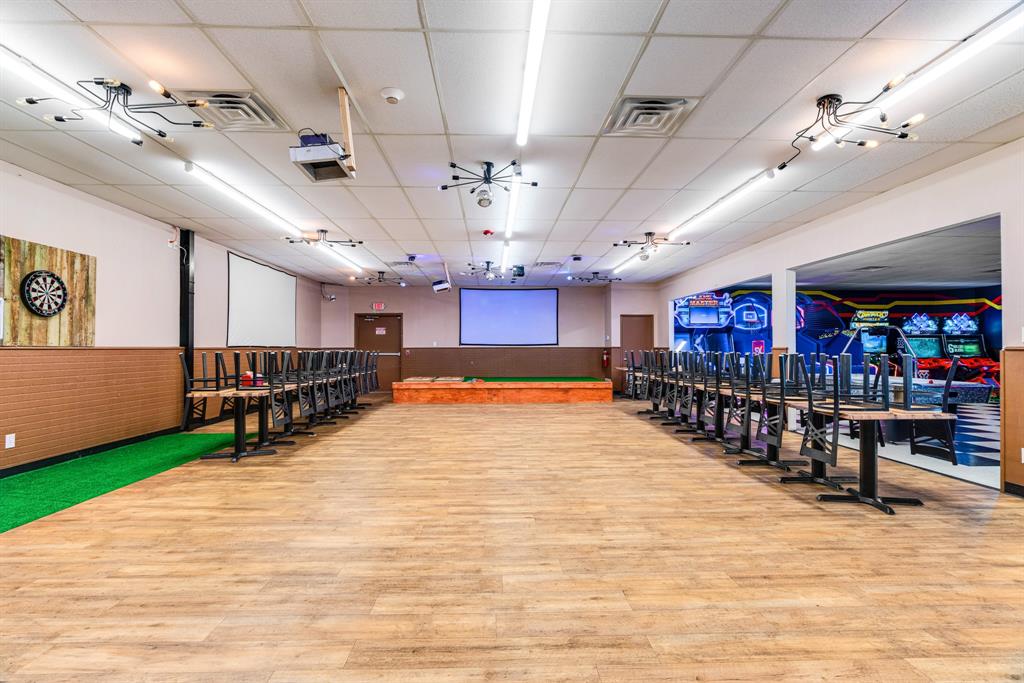 Tyler's Pizzeria Addition - Commercial Sale