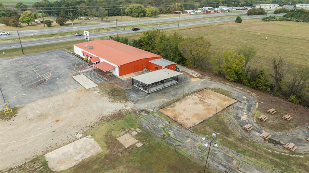 Tyler's Pizzeria Addition - Commercial Sale