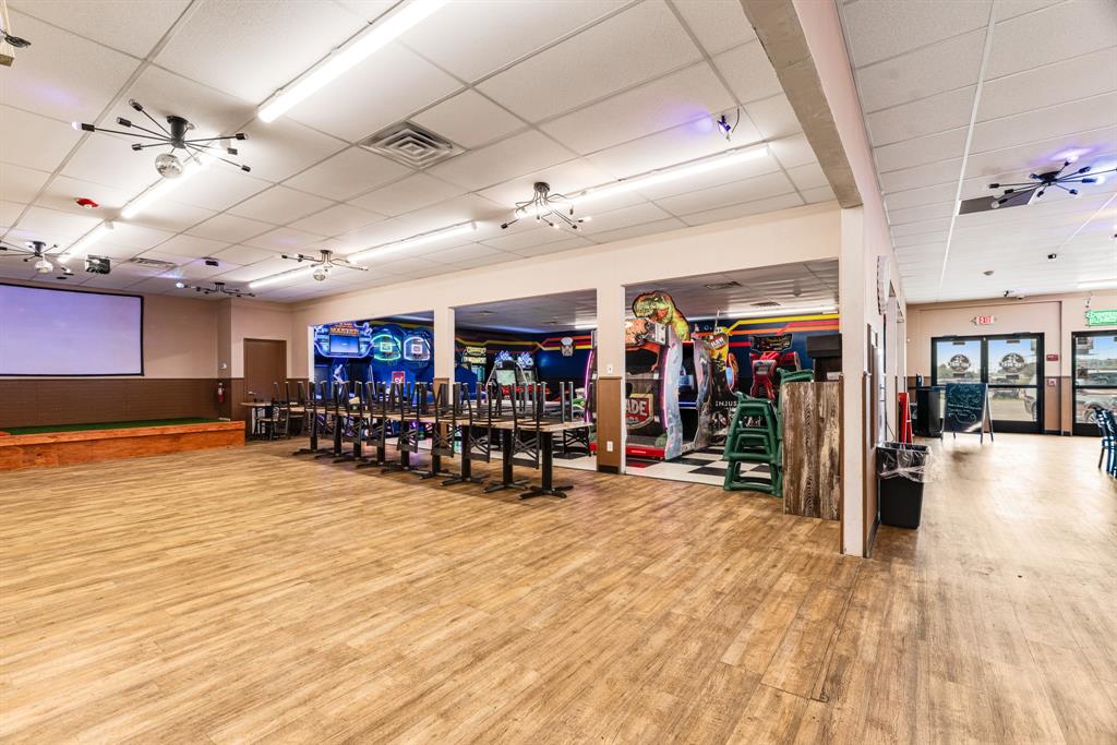 Tyler's Pizzeria Addition - Commercial Sale