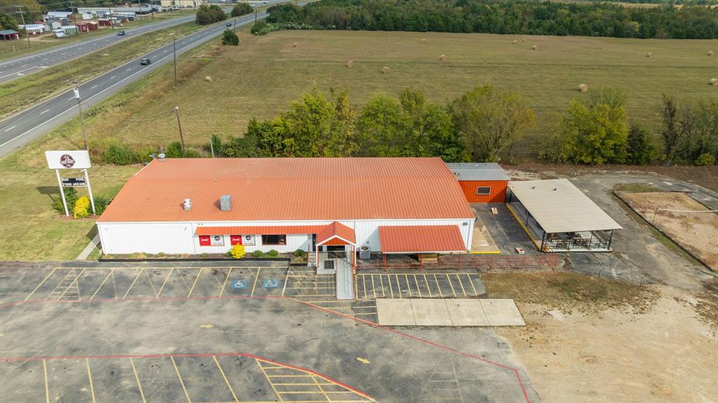 Tyler's Pizzeria Addition - Commercial Sale