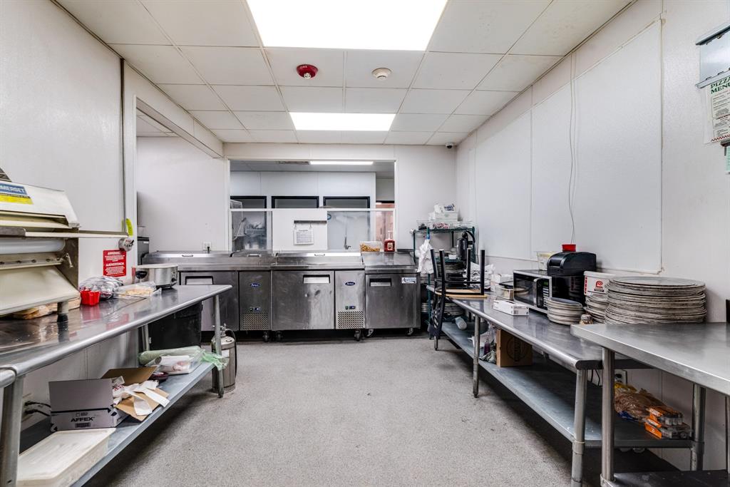 Tyler's Pizzeria Addition - Commercial Sale