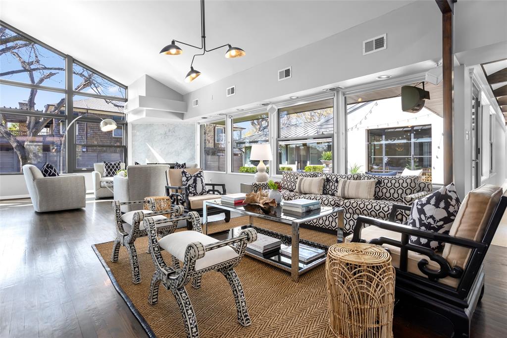 Hillcrest - Residential