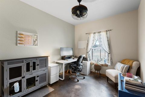 Tiny photo for 1501 Huddleston Road, Sunset, TX 76270 (MLS # 21198047)