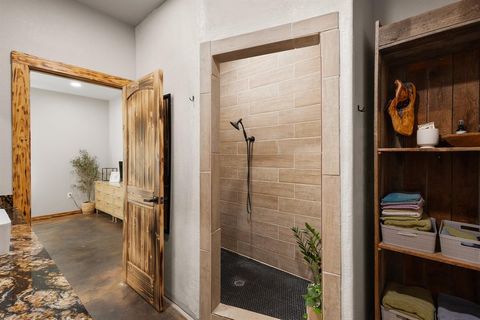 Tiny photo for 1501 Huddleston Road, Sunset, TX 76270 (MLS # 21198047)