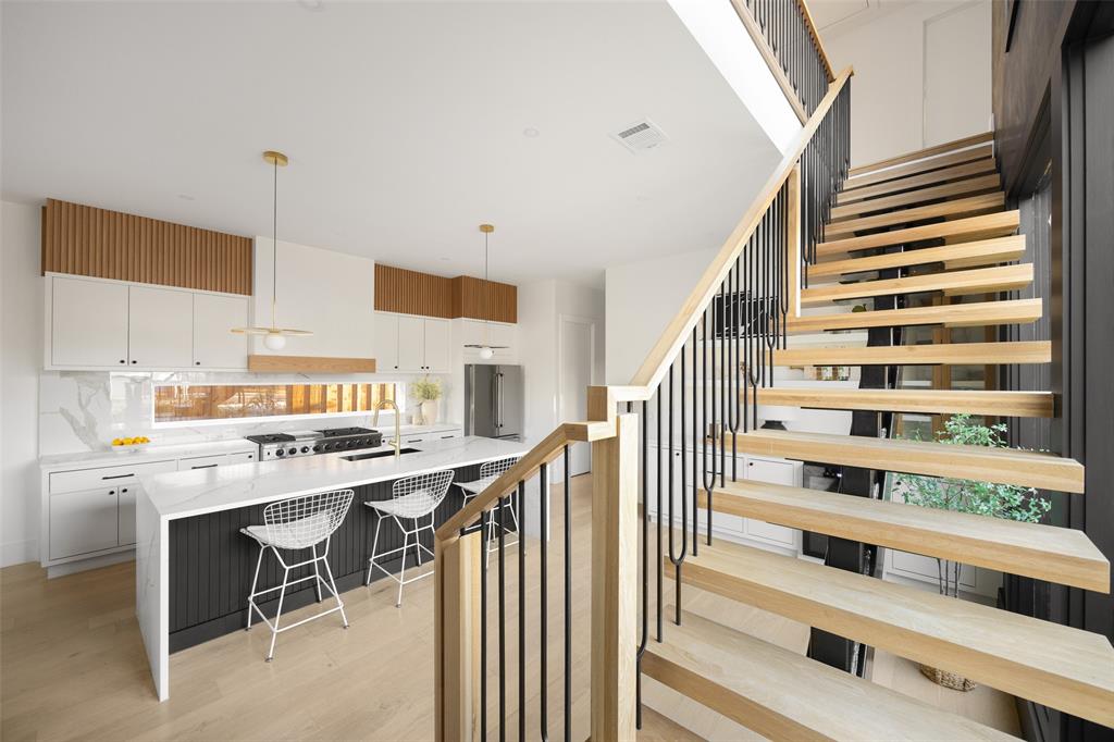 BEL AIRE ESTATES NO 1 - Residential