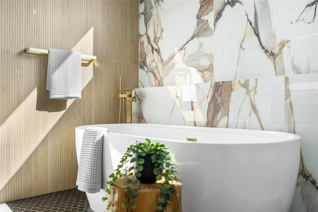 BEL AIRE ESTATES NO 1 - Residential