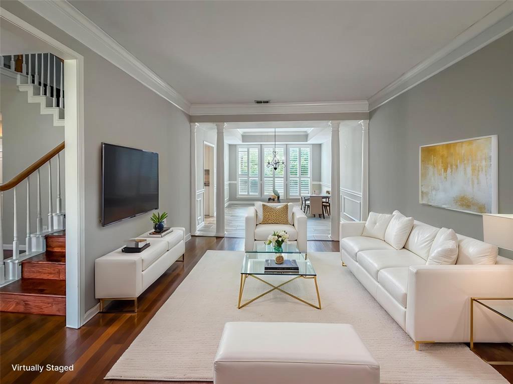 1081 Woodbriar Drive