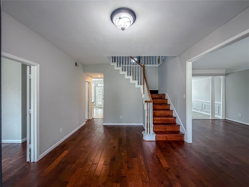 1081 Woodbriar Drive