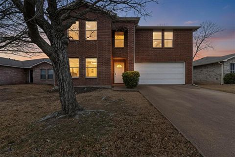 Photo of 2805 Hillside Drive, Mesquite, TX 75149 (MLS # 21170369)