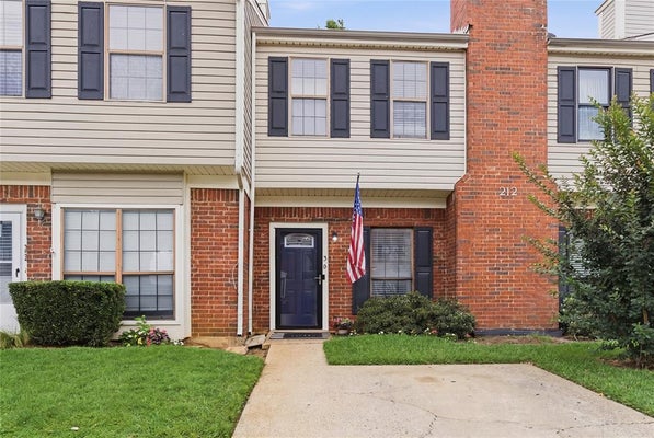 212 SAMUEL BLVD APT 3, COPPELL, TX 75019 - Image 61bb2a4043159de611d8f291d95b2c2e/2498054841