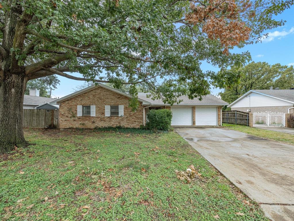 1014 Imperial Drive