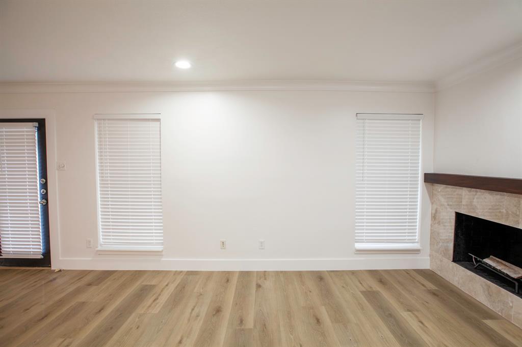 Dallas, Texas 75230, United States, 1 Bedroom Bedrooms, ,1 BathroomBathrooms,Residential,Active,205974