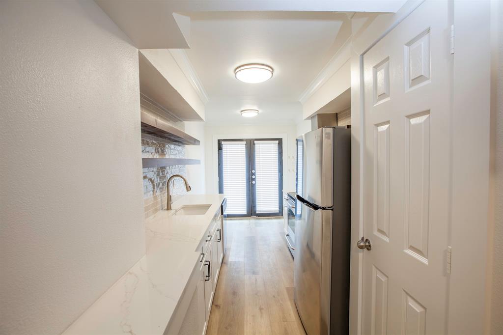 Dallas, Texas 75230, United States, 1 Bedroom Bedrooms, ,1 BathroomBathrooms,Residential,Active,205974