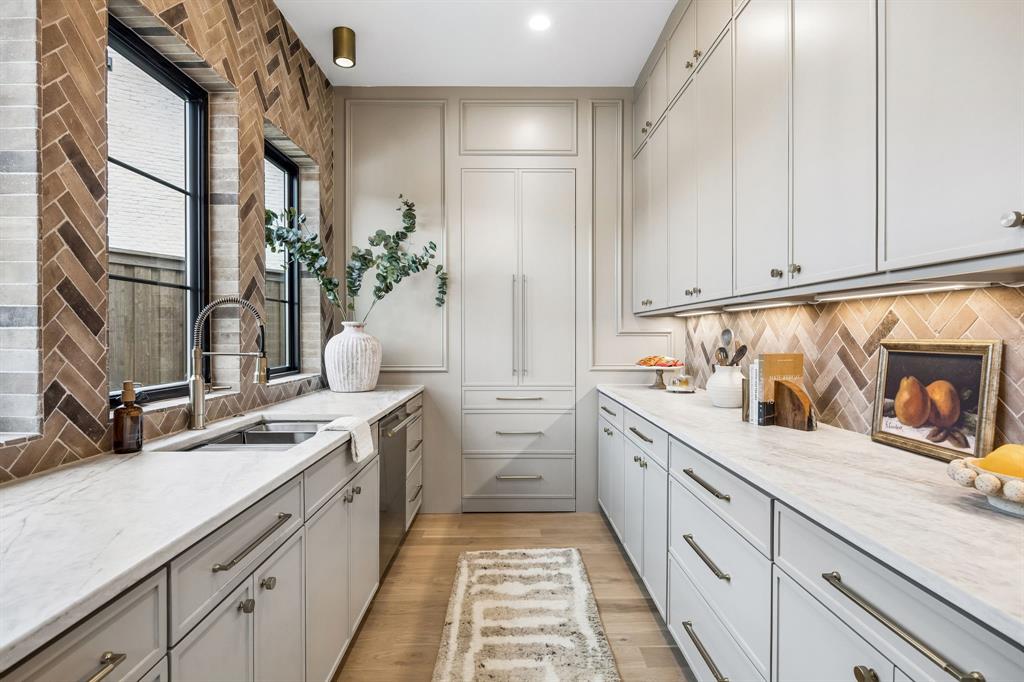 Prestonwood - Residential