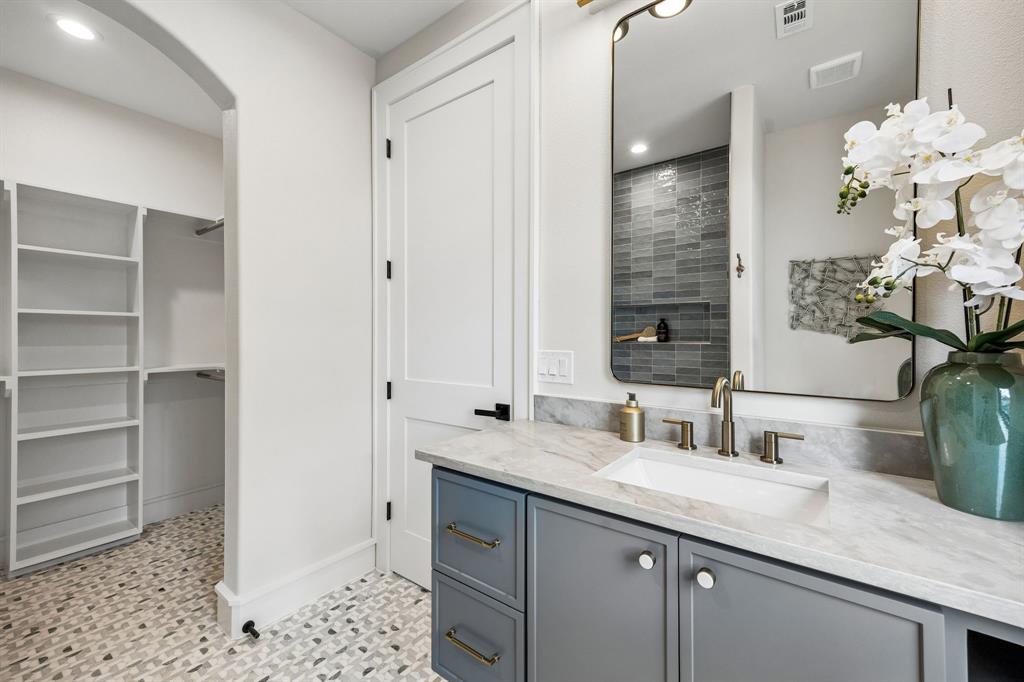 Prestonwood - Residential