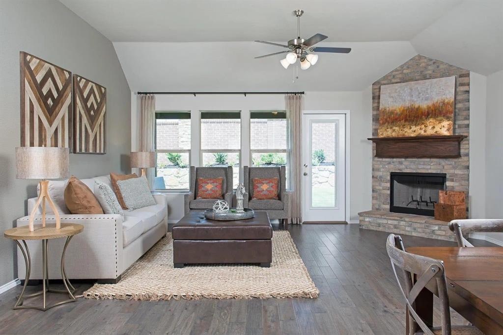 1016 Windsong Drive