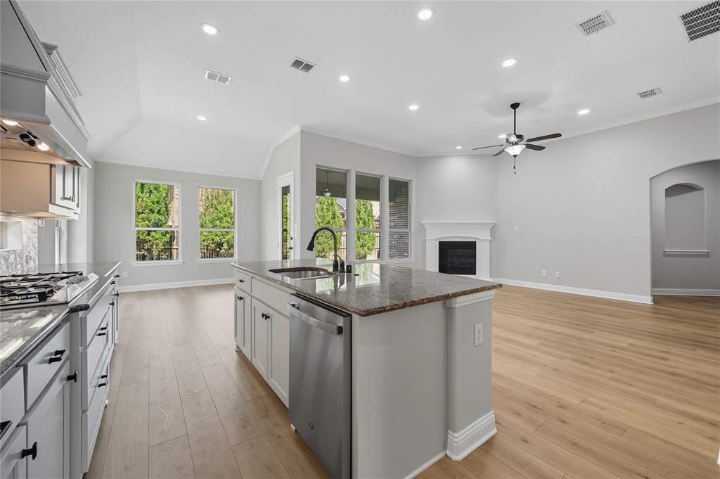 Frisco, Texas 75034, United States, 3 Bedrooms Bedrooms, ,3 BathroomsBathrooms,Residential,Active,224133