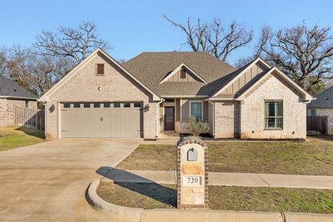 A home in Bullard