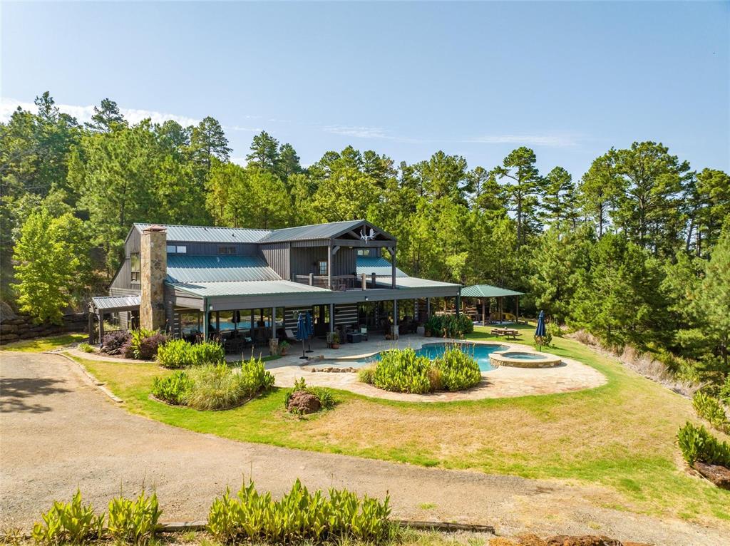 891 Private Road 8454