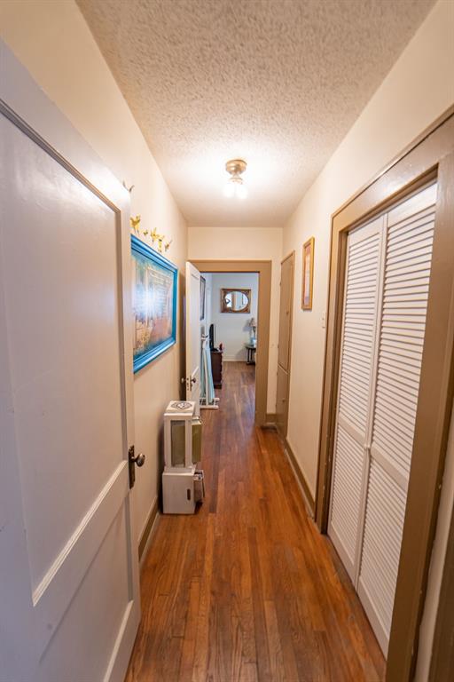 Lakeview - Commercial Sale