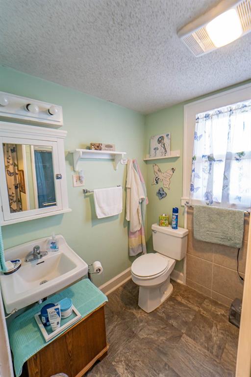 Lakeview - Commercial Sale