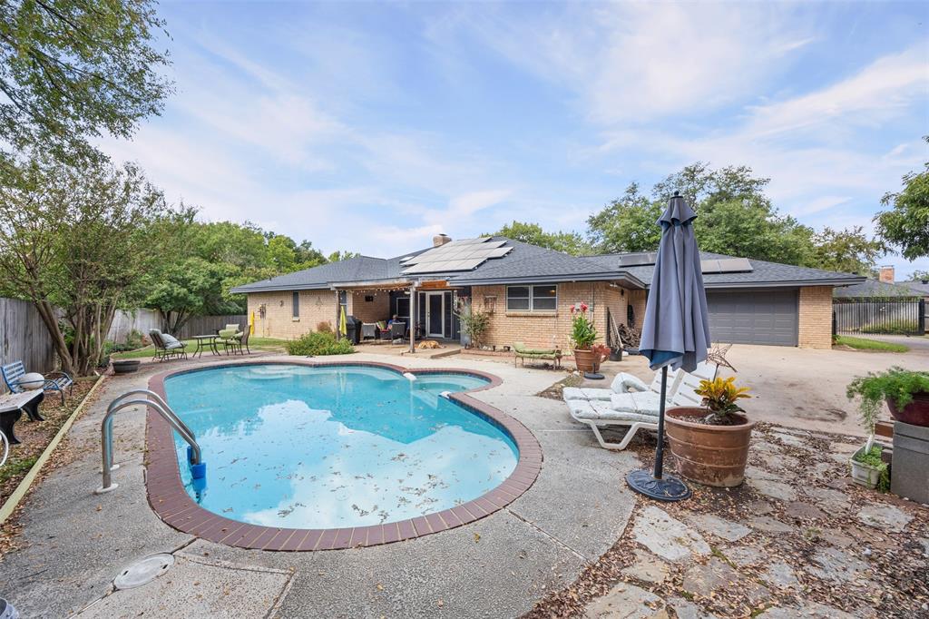 Lake Country Estates - Residential