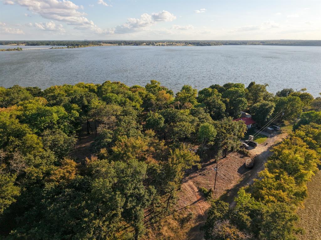 J L Chavert-East Lake - Land