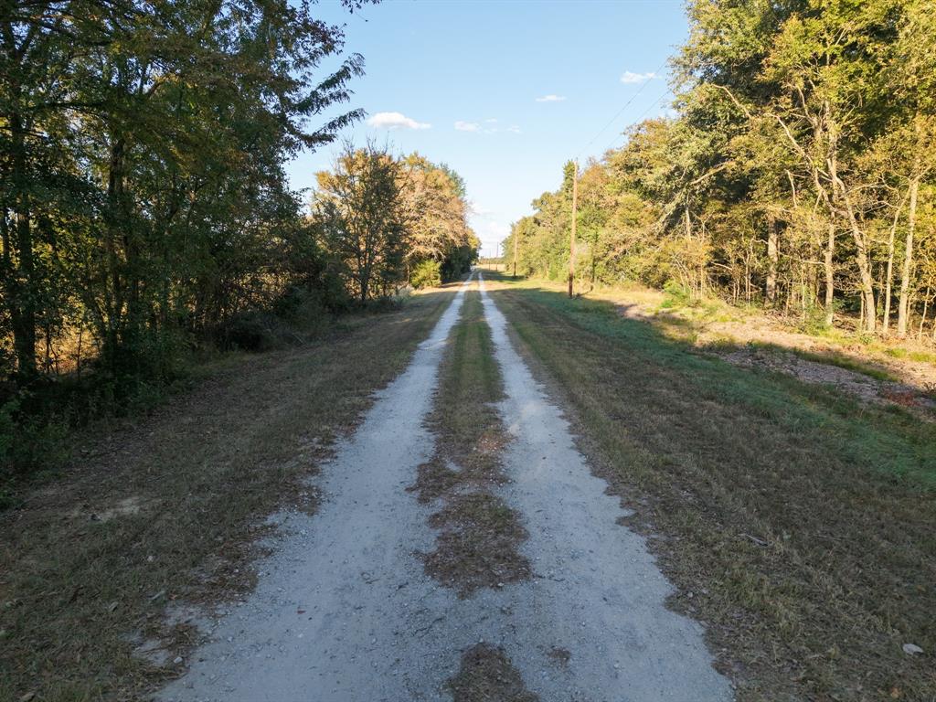 J L Chavert-East Lake - Land