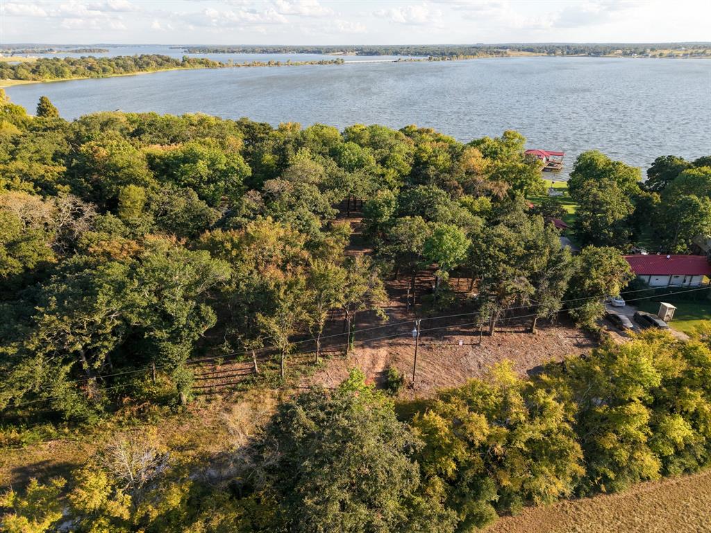 J L Chavert-East Lake - Land