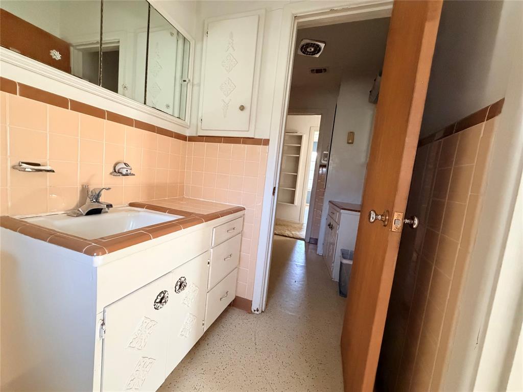 Shannon W M Suppl - Residential