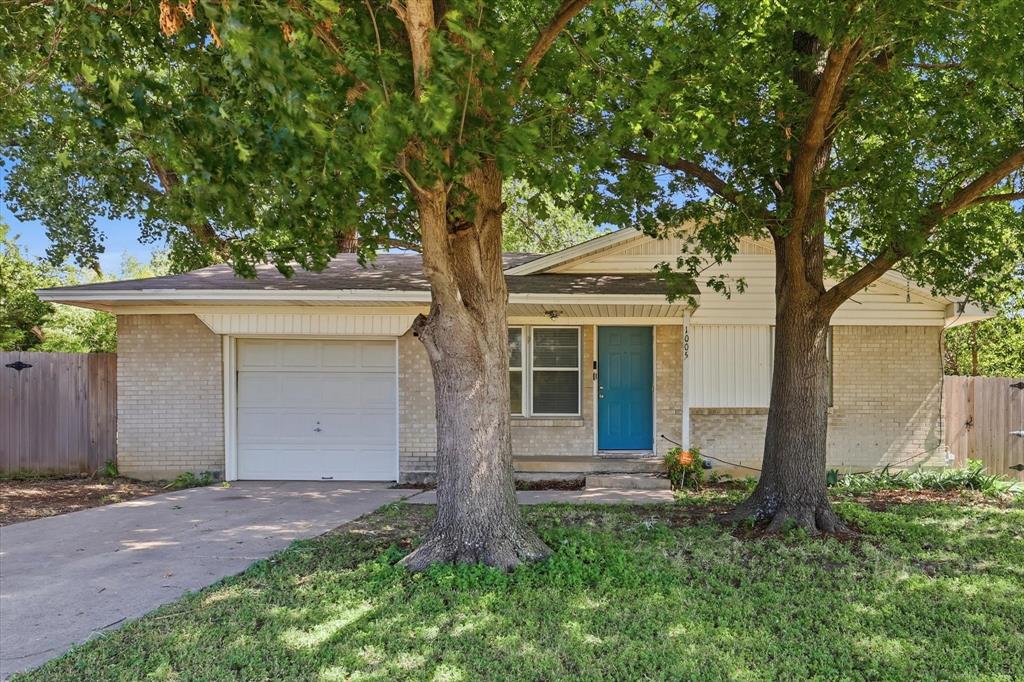 1005 Monterey Drive