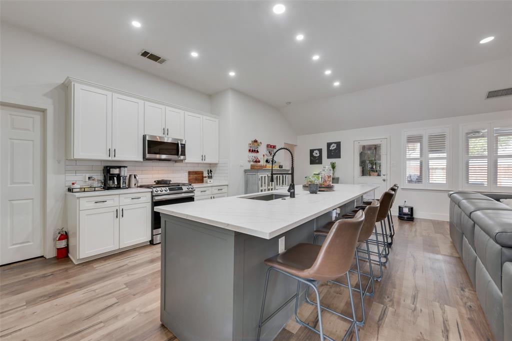 2908 Torreya Drive
