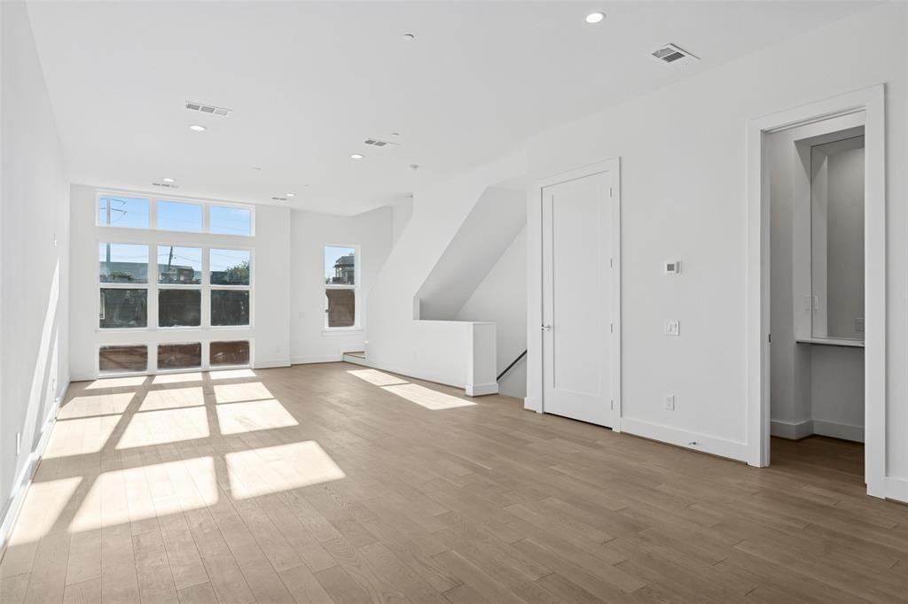 Lofts on Cedar Springs - Residential