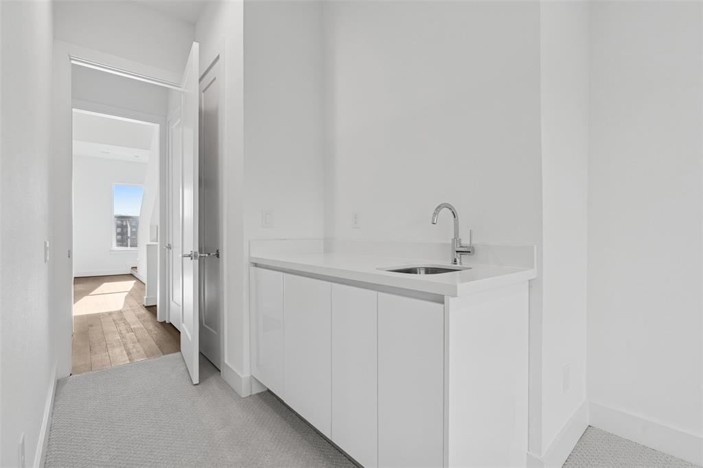 Lofts on Cedar Springs - Residential