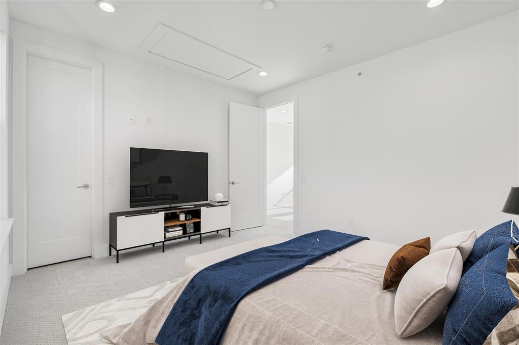 Lofts on Cedar Springs - Residential