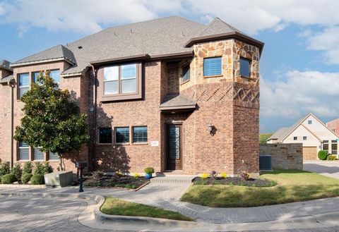 Photo of 100 Prewit Street, Keller, TX 76248 (MLS # 21183578)