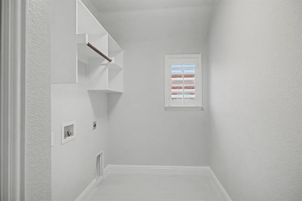 Keller Town Center Add - Residential